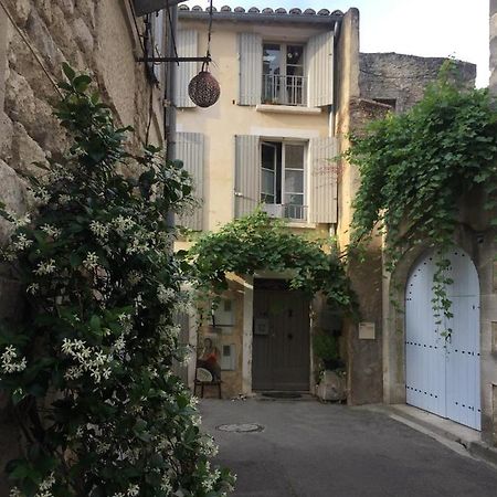 Le Lapin Blanc Lägenhet Saint-Rémy-de-Provence Exteriör bild